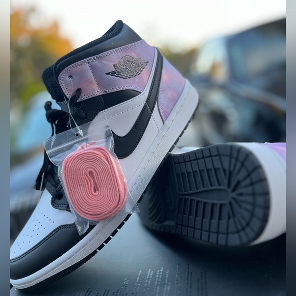 Nike Air Jordan 1 mid se sz11m - Picture 1 of 9